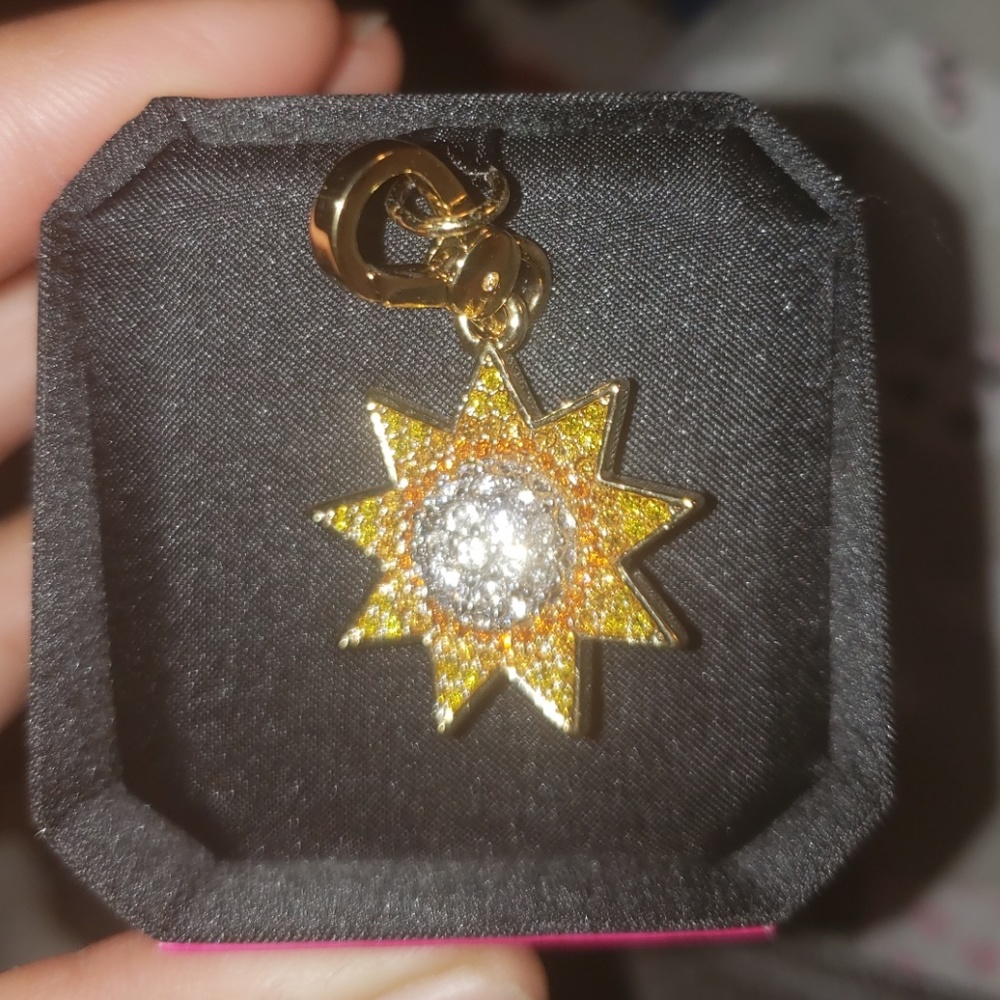2012 Juicy Couture Sun Charm